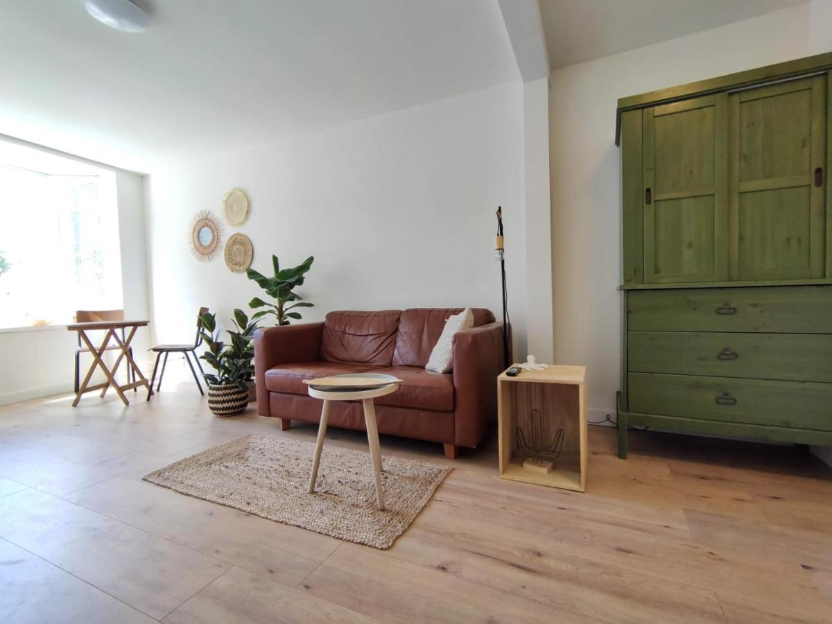 Cosy Tiny House In Bollenstreek Vlakbij Het Strand 丽兹 外观 照片